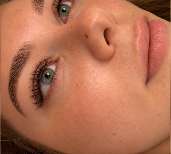 LED skropstu pieaudzēšana Rīgā | Medvedeva Beauty